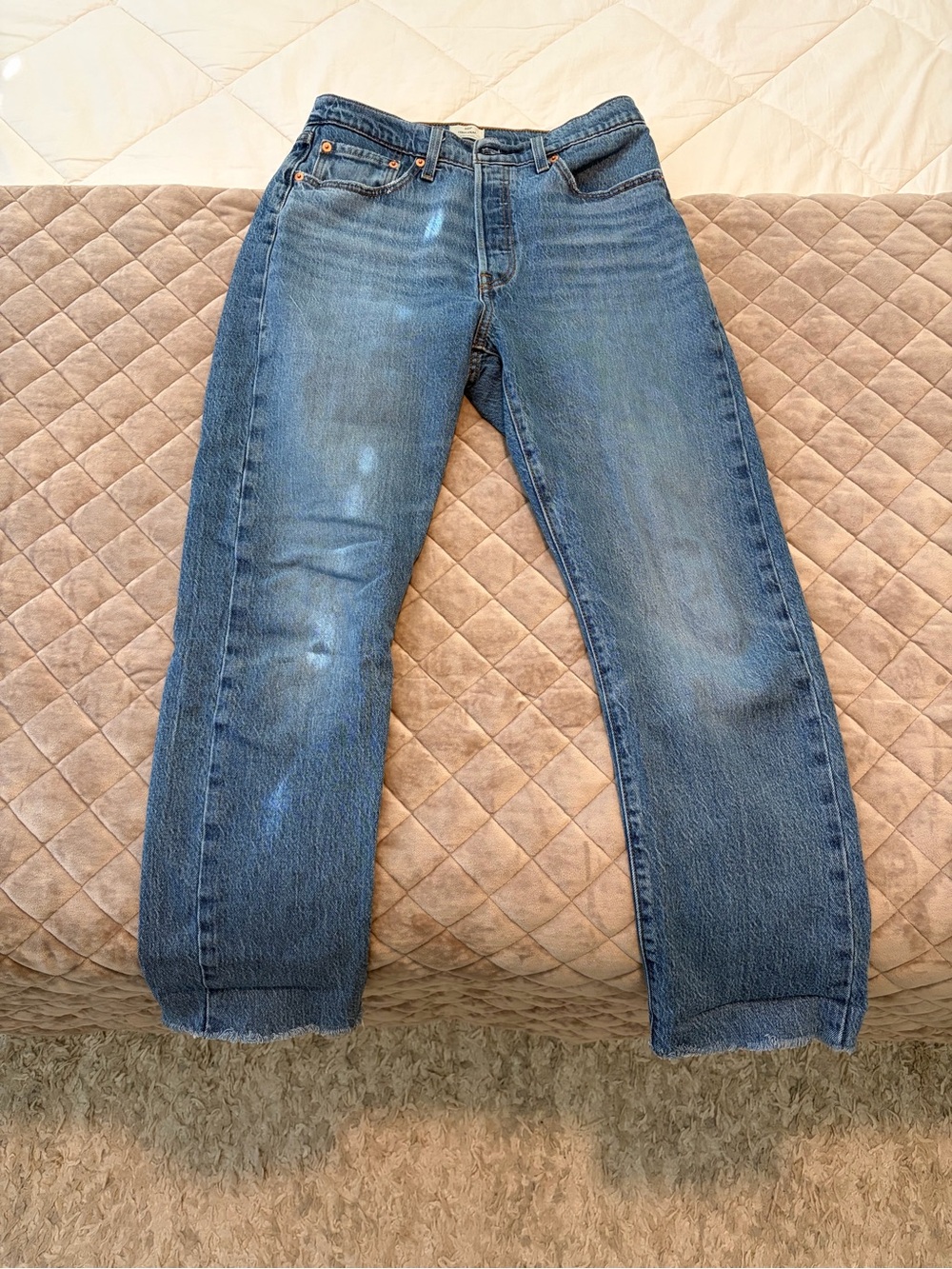 Levi's Women’s, 501 original Medium Blue Relaxed Straight Jeans
